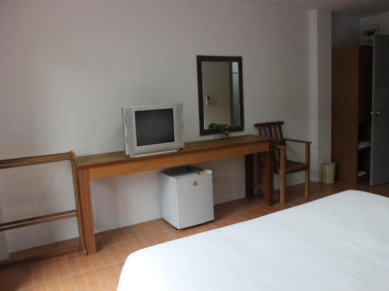 Romruen Samed Resort Koh Samet Exterior photo